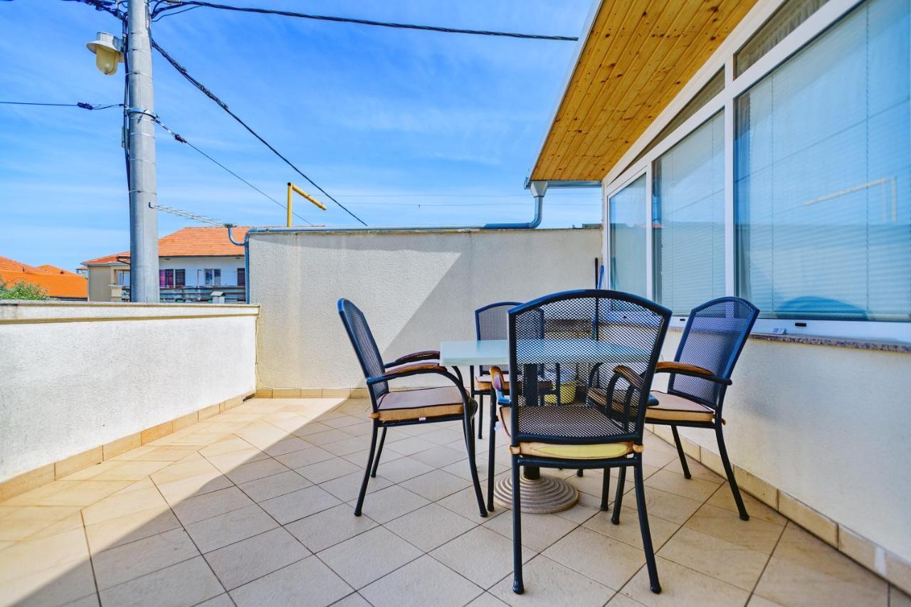 Comfort Holiday Apartment Zadar - With Parking And Balcony Zewnętrze zdjęcie